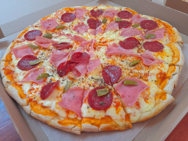 Rocca Arte Café & Pizza