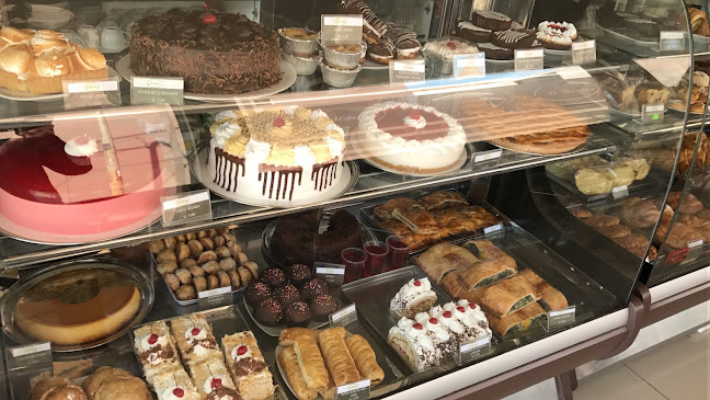 Amaretto Panadería Heladería Pastelería - Gastronomía y hostelería