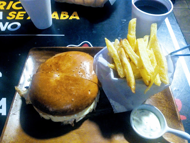 Dean Saavedra 340, Trujillo 13001