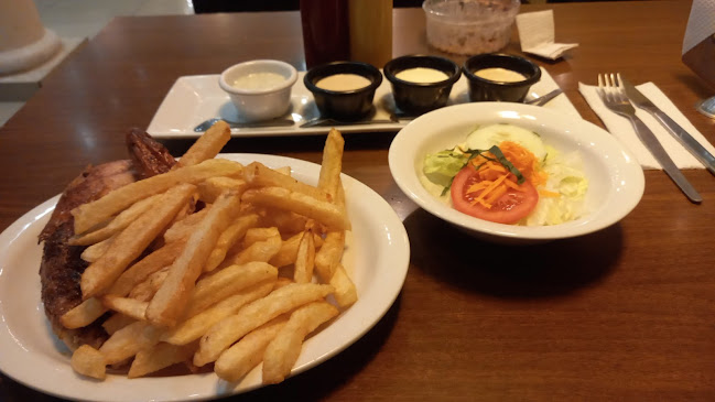 La Granja - Pollos y Parrillas