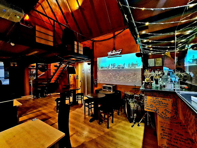 Comentarii opinii despre ORANGE, ROCK CAFE