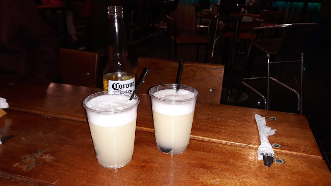 Huacafuckingchina Restobar - Huacachina