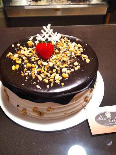 Av. Porongoche 120, Arequipa 04002