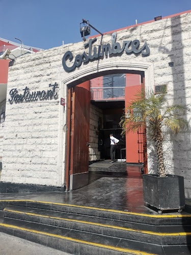 Costumbres - Restaurante Arequipeño