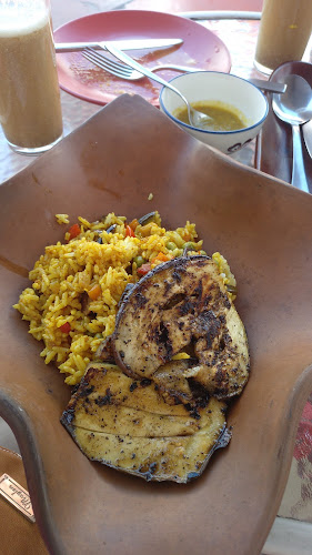 Jirón San Martín 883, Trujillo 13001, Perú