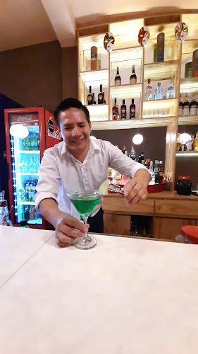 Al Cementerio - Gastronomía y hostelería