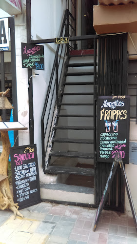 Momento's Cafe Cusco