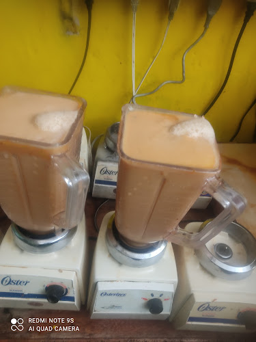 Opinii despre Fruti Frutita "tome fruti fruti jugos" în Huaraz - Gastronomía y hostelería