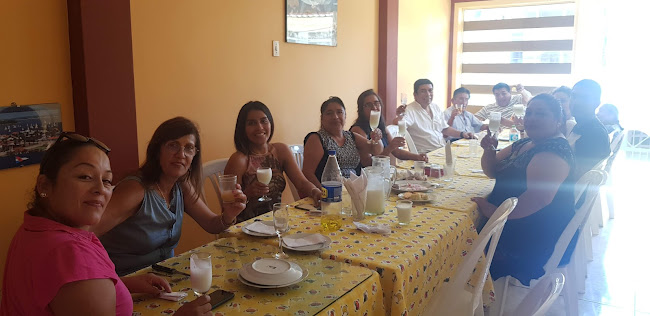 Pollería "El Crucero"