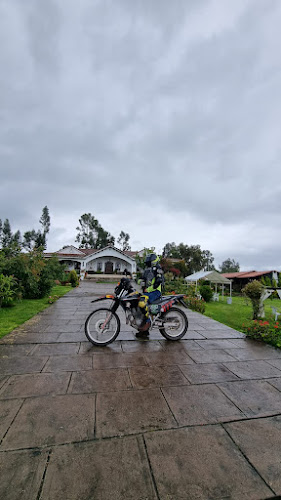 Casa Flomir - Quinua