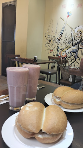 Opinii despre Fuente de Soda Ronald's în Cajamarca - Gastronomía y hostelería