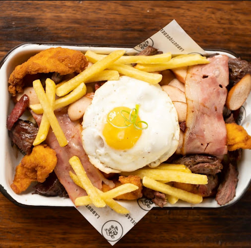 Calle Sta. Maria 312, Piura 20001