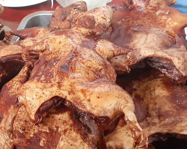 Comentarii opinii despre Restaurant Chicharroneria Hermanas Bustamante