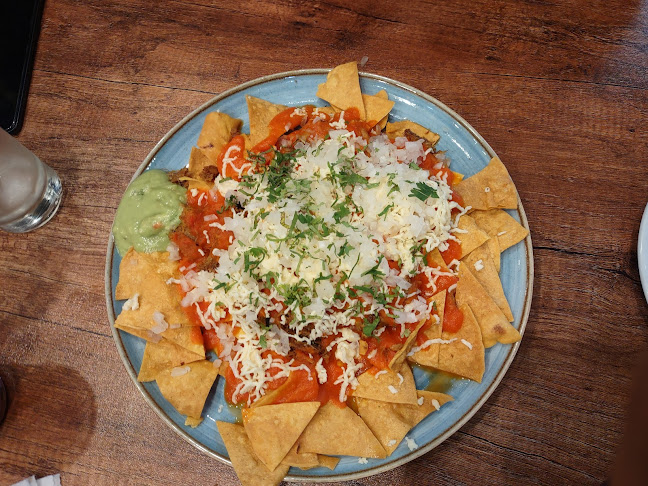 Av. Los Jardines Oeste 221, San Juan de Lurigancho 15419