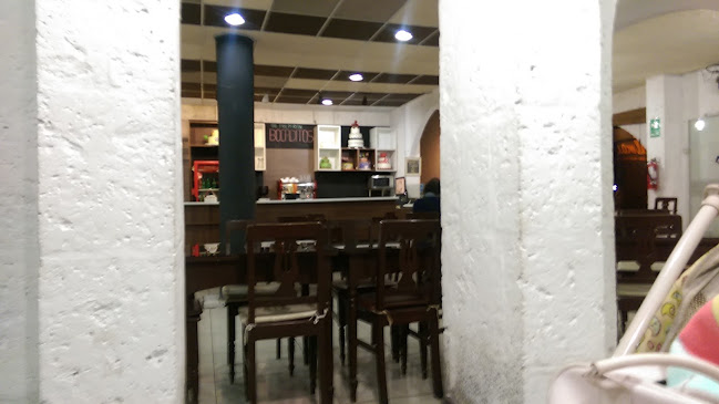 Opinii despre Dalmacia în Yanahuara - Gastronomía y hostelería