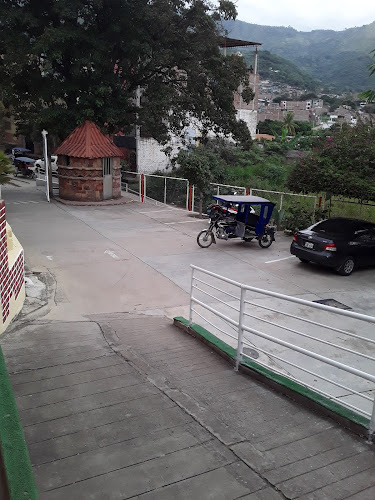 Yarinacocha - Gastronomía y hostelería