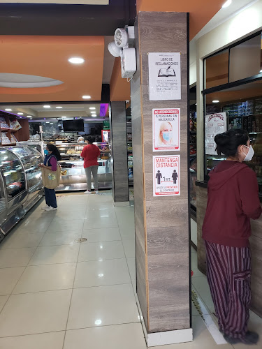 Opinii despre Panadería Pastelería Dina în Lima - Gastronomía y hostelería