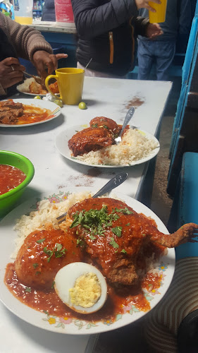 Opinii despre Mercado Mayorista de Frutas y Verduras în Huancayo - Gastronomía y hostelería