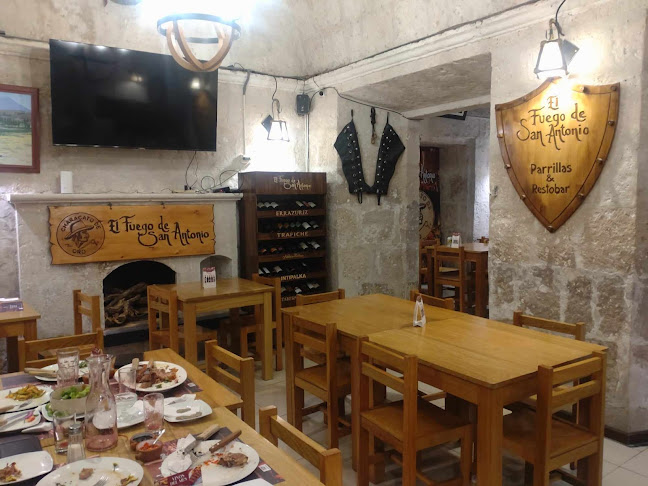 Opinii despre El Fuego De San Antonio în Arequipa - Gastronomía y hostelería