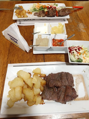 Comentarii opinii despre D' Tuti Parrillas & Mas