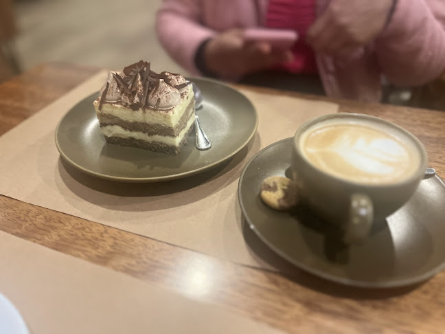 Opinii despre La Nuez San Borja Sur în San Borja - Gastronomía y hostelería