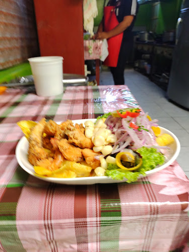 Opinii despre Restaurante Cevicheria El Tiburon în Moquegua - Gastronomía y hostelería