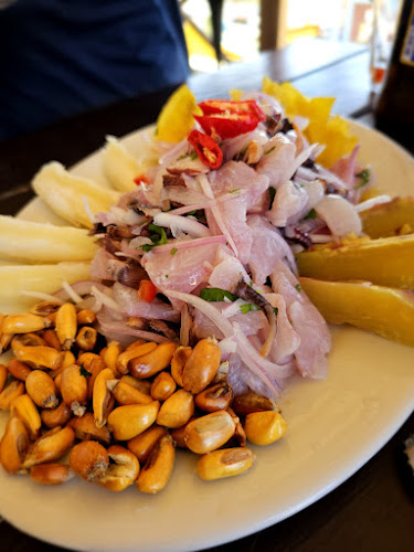 Opinii despre Black Marlin Lodge & Restaurant în Ñuro - Gastronomía y hostelería