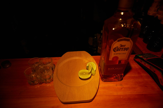 Tvez Coffee & Restaurant