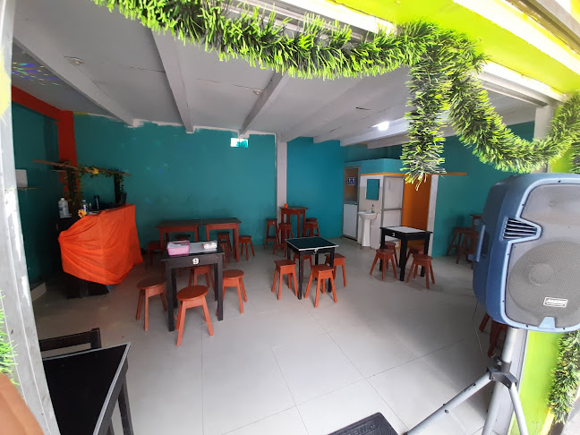 Trujillo 1039 Con pasaje las castañas Villa punchana