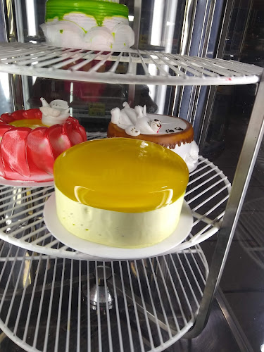 Av Tullumayo 777, Cusco 08000