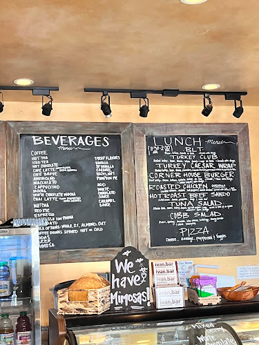 Opinii despre Corner House Cafe în Los Olivos - Gastronomía y hostelería