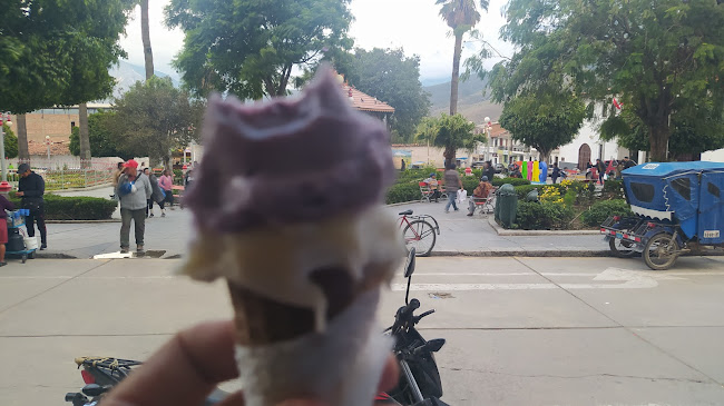 Heladeria "Caraz Dulzura" - Gastronomía y hostelería