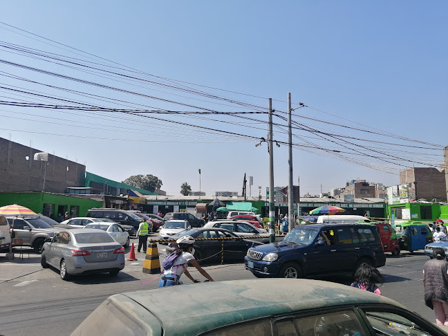 Mercado N°. 2 Surco - Lima