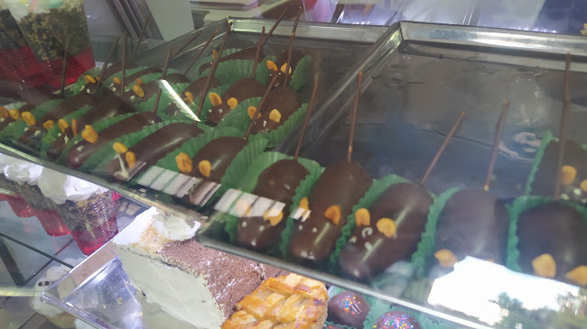 Heladeria "Caraz Dulzura"