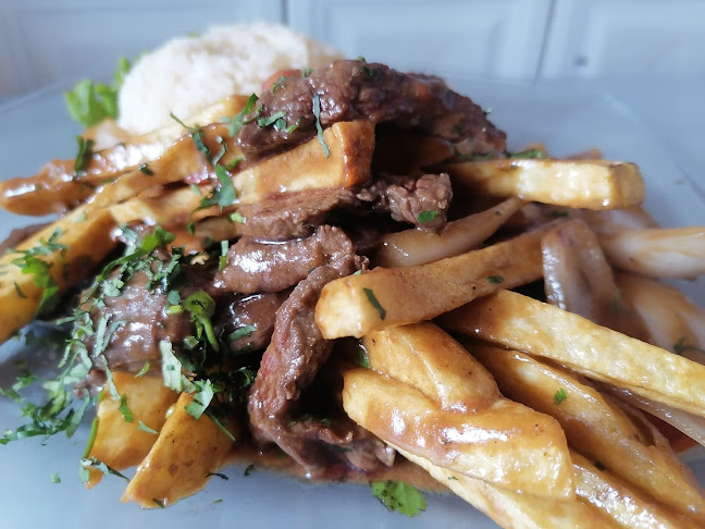 El Pez Escondido - Huacho