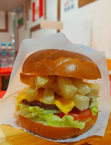 Daniel Villar 210, Caraz 02167