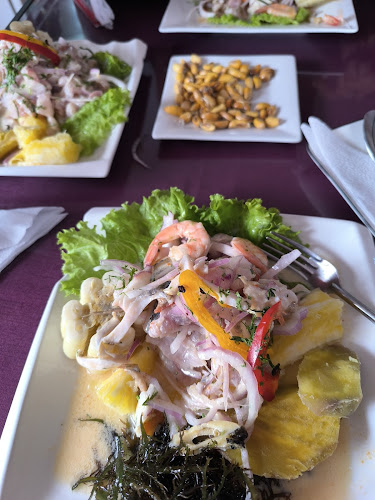 GPG5+FCQ, Av. Huaráz, Casma 02661