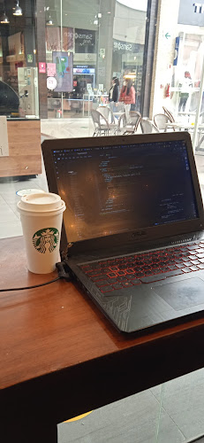 Starbucks - Mall Plaza - Gastronomía y hostelería