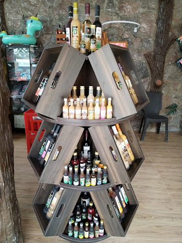 Recreo Turistico Restaurant PERLAWASI