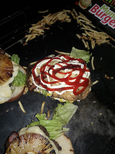 Comentarii opinii despre Mundo Burger