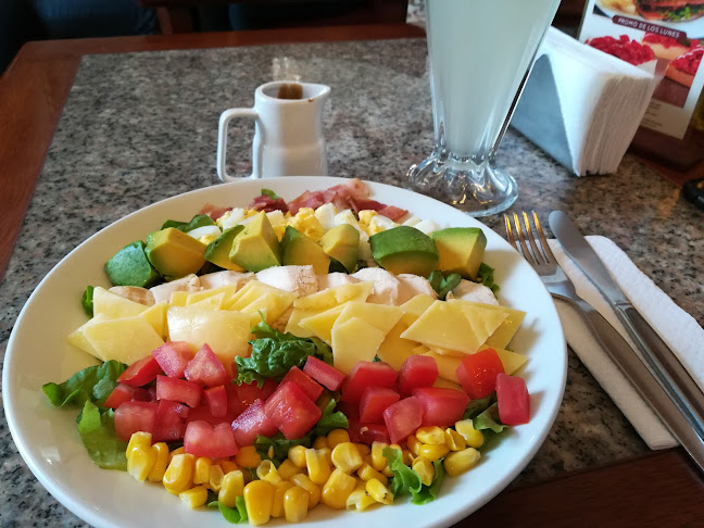 La Mora Pastelería & Café - Gastronomía y hostelería