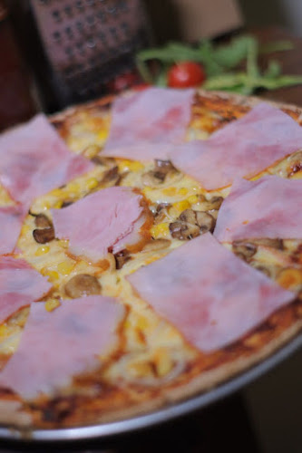 Comentarii opinii despre Pizza & Love