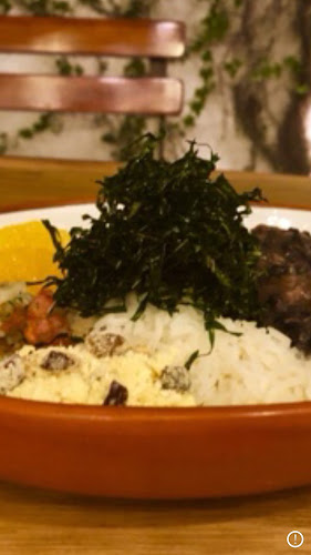 Av. Mariscal La Mar 1035, Miraflores 15074, Perú