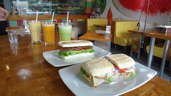 Opinii despre Cafe-Restaurant "CAMILA" în Pativilca - Gastronomía y hostelería