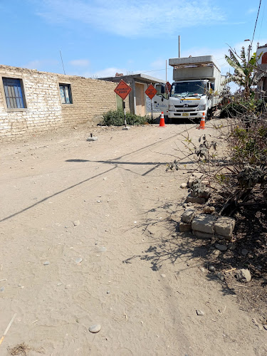 Opinii despre CALLE LAS CASUARINAS în Hualmay - Gastronomía y hostelería