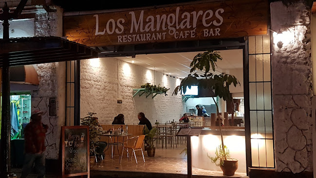 Los Manglares - Gastronomía y hostelería