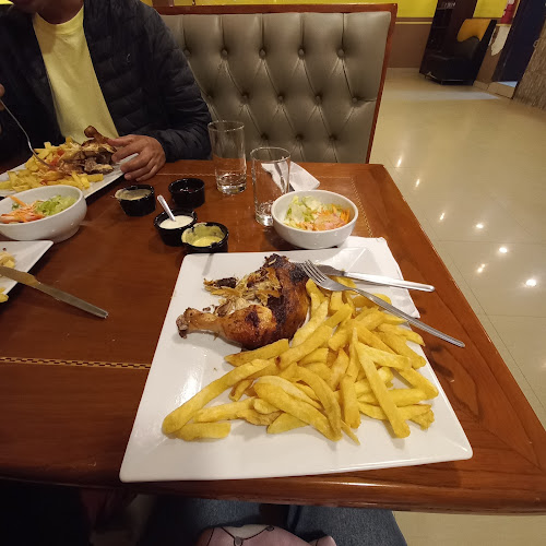 Pardos Chachapoyas Pollos y Parrillas