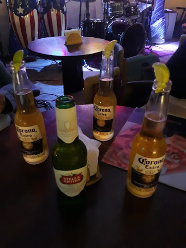 Los Algarrobos 574, Víctor Larco Herrera 13009