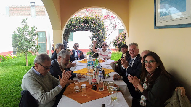 Av. Primavera 401, Sunampe 11702