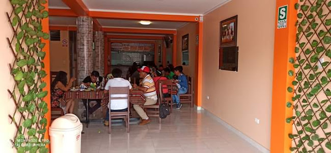 Khuche Chicharroneria Restaurant - Moquegua